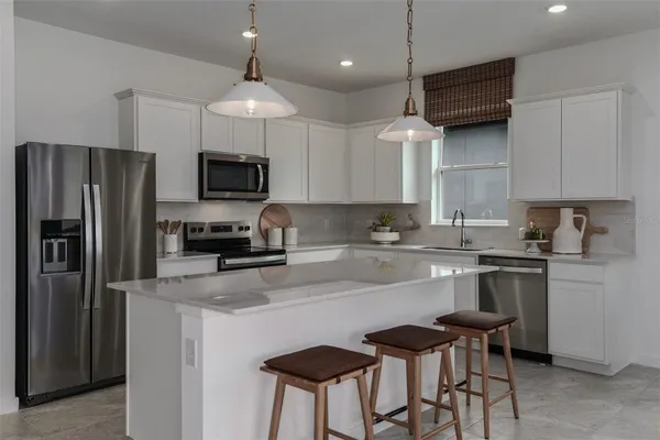 Property Slideshow image 2 of 29 | 9437 daylight dr, Parrish, FL, 34219