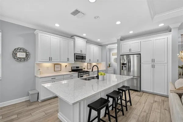 Property Slideshow image 3 of 63 | 5128 admiral pointe dr, Apollo Beach, FL, 33572
