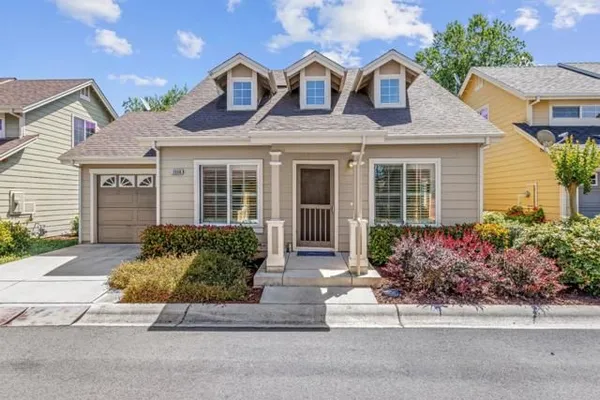 Property Slideshow image 2 of 48 | 1540 rosette way, Gilroy, CA, 95020