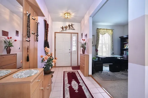 Property Slideshow image 3 of 16 | 729 s mecosta ln, Romeoville, IL, 60446