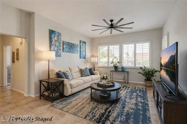 Property Slideshow image 3 of 48 | 10312 longwood dr, Las Vegas, NV, 89134