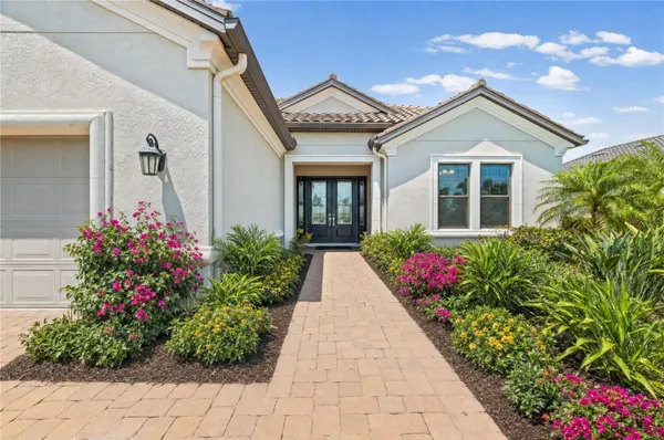 Property Slideshow image 3 of 92 | 14817 montello way, Bradenton, FL, 34211