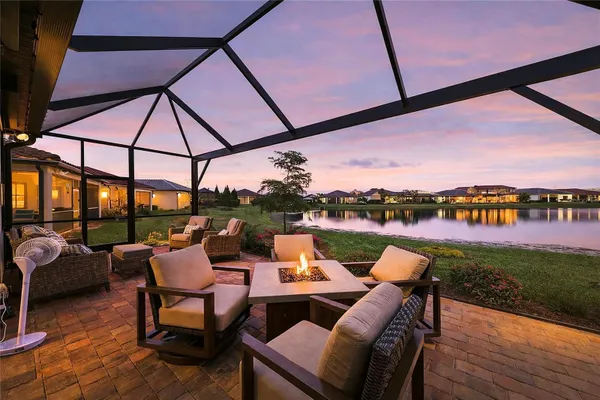 Property Slideshow image 3 of 75 | 7575 summerland cv, Lakewood Ranch, FL, 34202