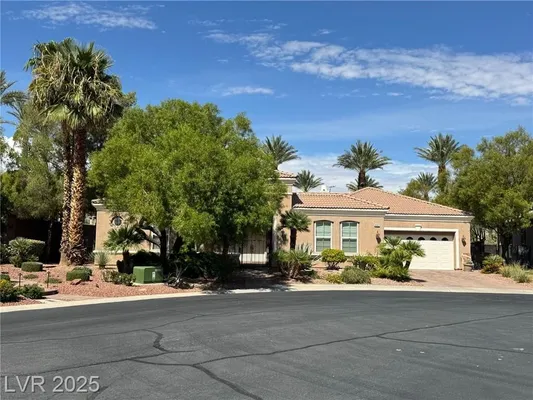 Property Slideshow image 2 of 47 | 4507 denaro dr, Las Vegas, NV, 89135