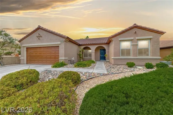 Property Slideshow image 2 of 52 | 1605 williamsport st, Henderson, NV, 89052