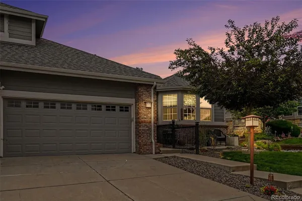 Property Slideshow image 2 of 29 | 7858 s zante ct, Aurora, CO, 80016