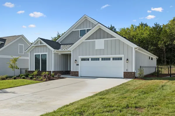 Property Slideshow image 3 of 60 | 412 gooding blvd, Smyrna, TN, 37167