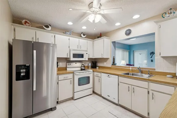 Property Slideshow image 2 of 46 | 11719 alderwood dr, New Port Richey, FL, 34654
