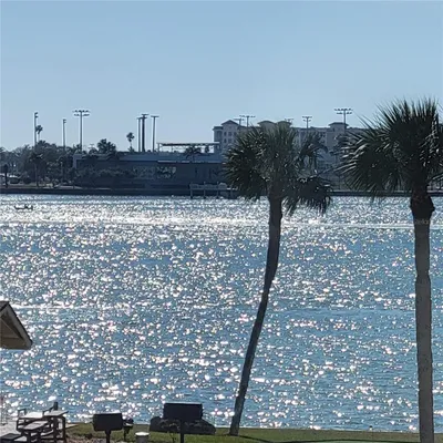 Property Slideshow image 3 of 70 | 4550 cove cir apt 303, St Petersburg, FL, 33708