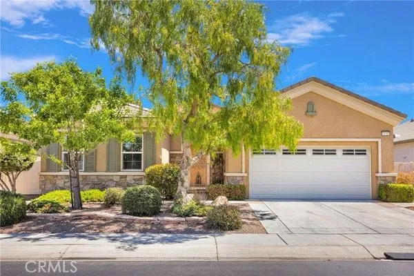 Property Slideshow image 2 of 52 | 10397 darby rd, Apple Valley, CA, 92308