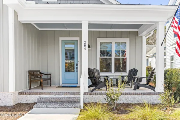 Property Slideshow image 3 of 52 | 204 cornubia dr, Castle Hayne, NC, 28429