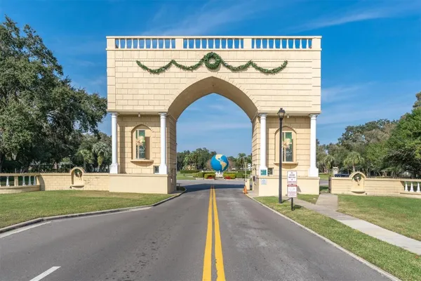 Property Slideshow image 3 of 37 | 2461 rhodesian dr 45, Clearwater, FL, 33763