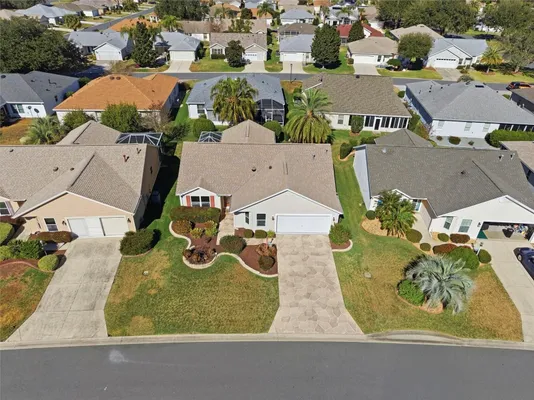 Property Slideshow image 3 of 36 | 1919 treadwell ter, The Villages, FL, 32162