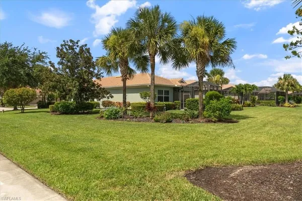 Property Slideshow image 2 of 34 | 10662 camarelle cir, Fort Myers, FL, 33913