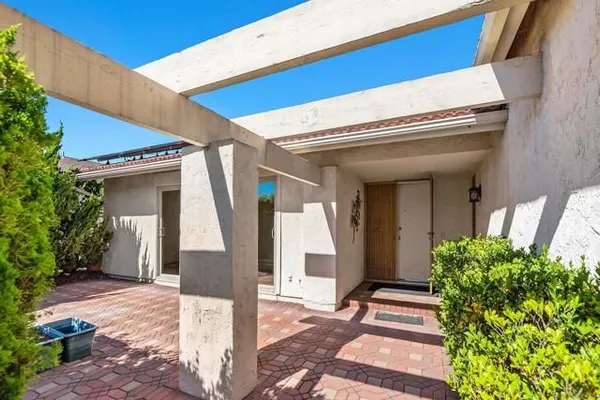 Property Slideshow image 3 of 36 | 12640 mantilla rd, San Diego, CA, 92128