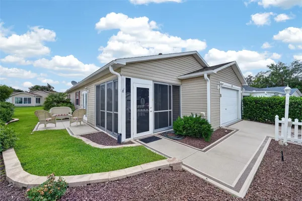 Property Slideshow image 2 of 34 | 2673 suffolk st, The Villages, FL, 32162