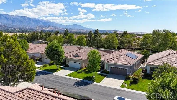 Property Slideshow image 2 of 42 | 1732 sarazen st, Beaumont, CA, 92223