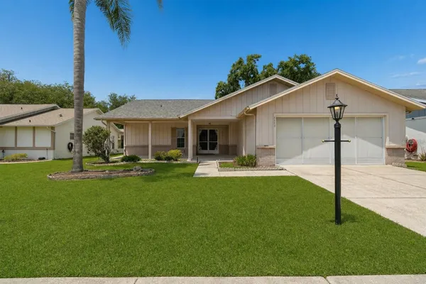 Property Slideshow image 2 of 32 | 4643 sandpointe dr, New Port Richey, FL, 34655