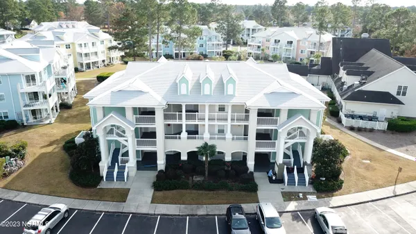 Property Slideshow image 3 of 43 | 330 s middleton dr 1508, Calabash, NC, 28467