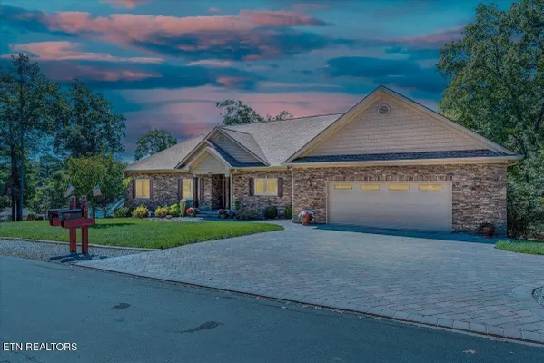 Property Slideshow image 2 of 54 | 400 tanasi way, Loudon, TN, 37774