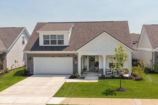 Property Slideshow image 2 of 39 | 14913 higgins dr, Westfield, IN, 46074