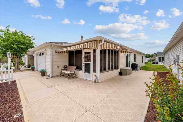 Property Slideshow image 3 of 25 | 1952 montrose ct, The Villages, FL, 32162