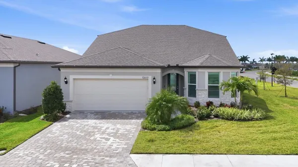 Property Slideshow image 2 of 67 | 10619 sea pines pl, Parrish, FL, 34219