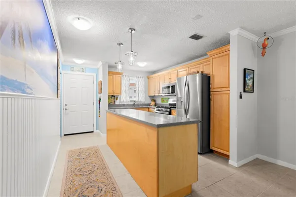 Property Slideshow image 2 of 49 | 3114 59th st 302, Gulfport, FL, 33707