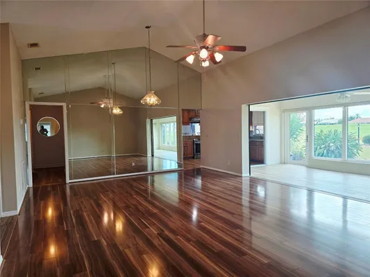 Property Slideshow image 3 of 34 | 1936 new bedford dr, Sun City Center, FL, 33573