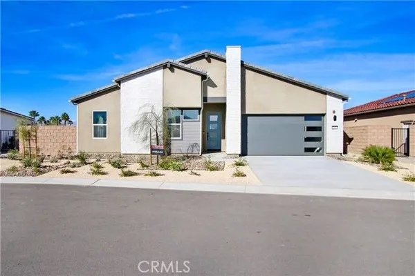 Property Slideshow image 2 of 16 | 67010 amethyst way, Cathedral City, CA, 92262
