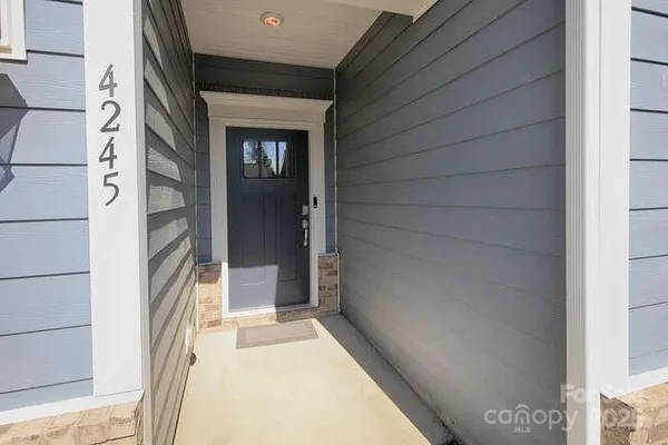 Property Slideshow image 2 of 47 | 4245 millstream rd, Denver, NC, 28037