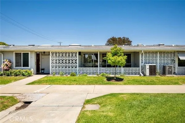 Property Slideshow image 2 of 48 | 1562 golden rain rd 44d m2, Seal Beach, CA, 90740