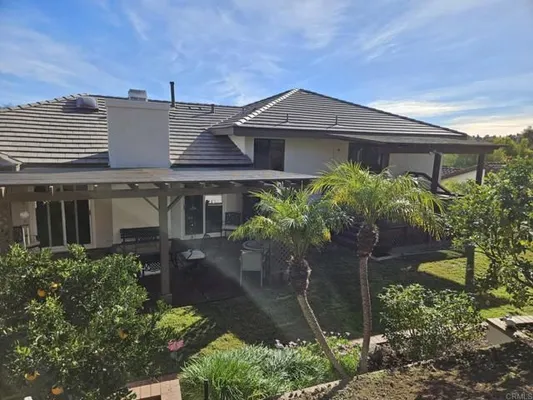 Property Slideshow image 3 of 31 | 28124 mountain meadow rd, Escondido, CA, 92026