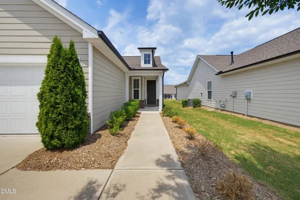 Property Slideshow image 3 of 32 | 1532 white admiral st, Fuquay Varina, NC, 27526