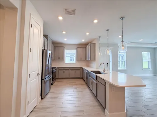 Property Slideshow image 2 of 27 | 10064 morning mist ln, Sarasota, FL, 34241