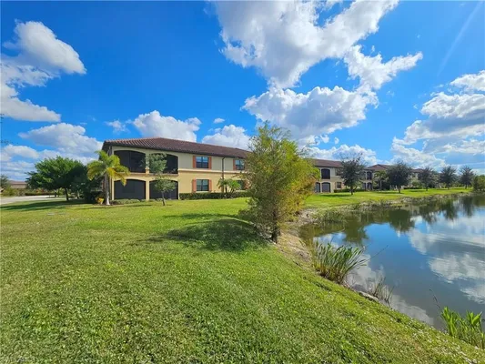 Property Slideshow image 3 of 48 | 17410 cherrywood ct unit 7203, Bonita Springs, FL, 34135