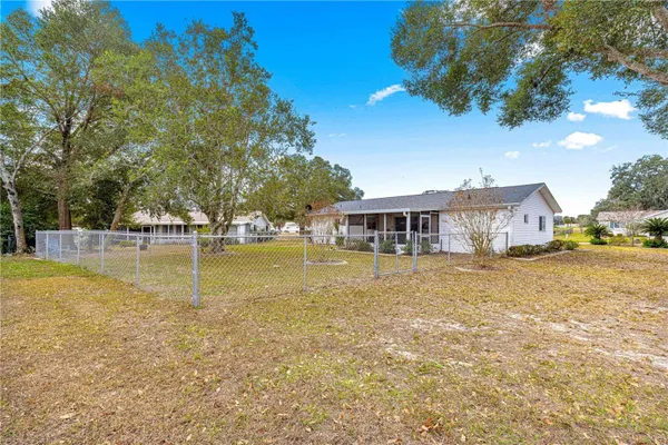 Property Slideshow image 3 of 54 | 17925 se 100th ter, Summerfield, FL, 34491