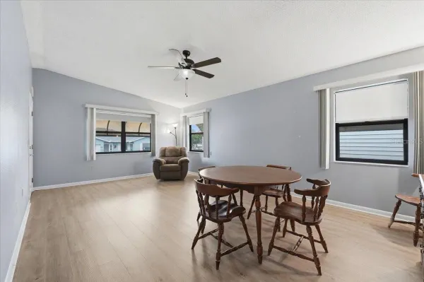 Property Slideshow image 2 of 22 | 3231 bear creek ln, Lakeland, FL, 33810