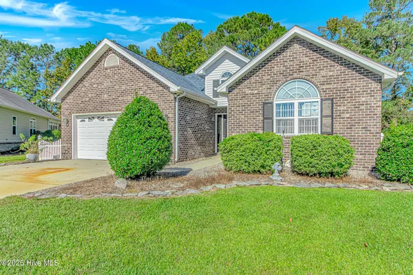 Property Slideshow image 3 of 40 | 299 ravennaside dr, Calabash, NC, 28467