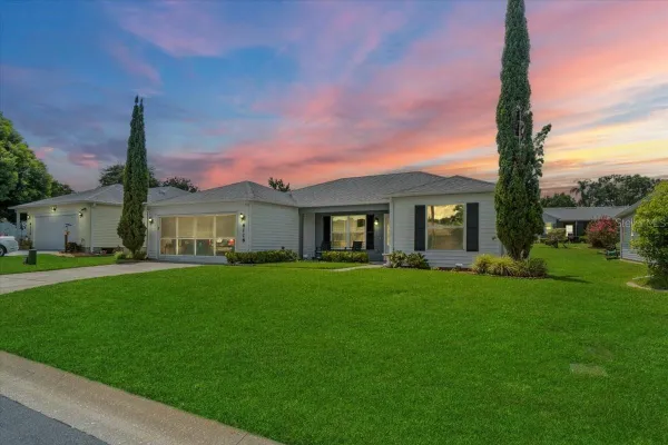 Property Slideshow image 2 of 100 | 6116 magpie dr, Lakeland, FL, 33809