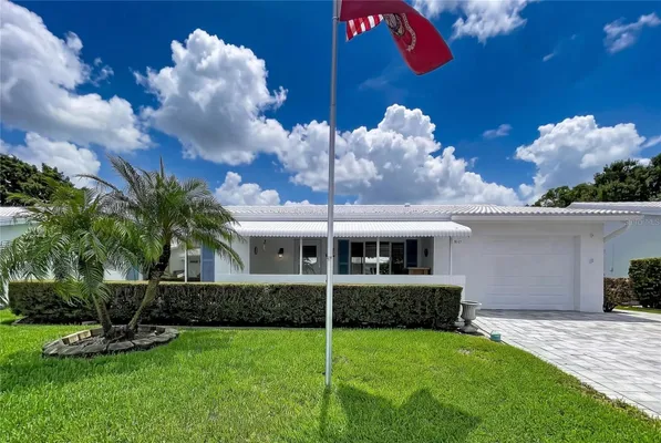 Property Slideshow image 3 of 60 | 9117 41st way 5, Pinellas Park, FL, 33782
