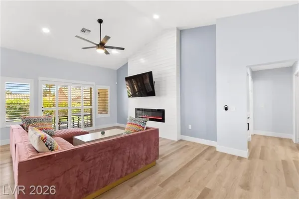 Property Slideshow image 3 of 52 | 9701 buckhorn dr, Las Vegas, NV, 89134