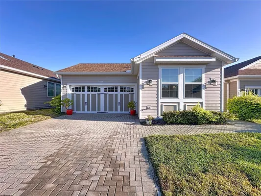 Property Slideshow image 2 of 79 | 373 alcove dr, Groveland, FL, 34736