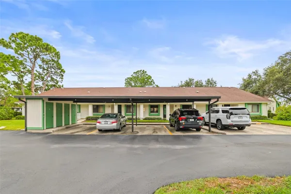 Property Slideshow image 2 of 46 | 2556 royal pines cir 13-c, Clearwater, FL, 33763