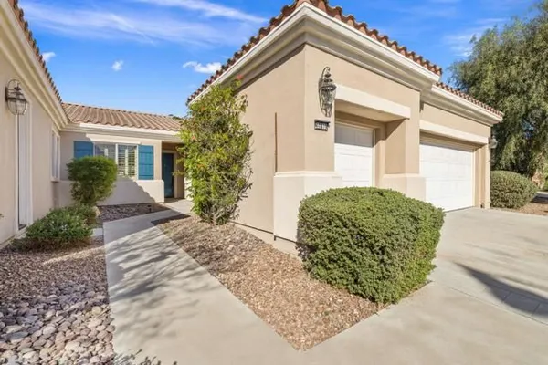 Property Slideshow image 2 of 56 | 40619 corte los pajaros, Indio, CA, 92203