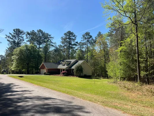 Property Slideshow image 2 of 35 | 115 charlotte dr, Mccormick, SC, 29835