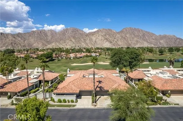 Property Slideshow image 3 of 59 | 80030 cedar crst, La Quinta, CA, 92253