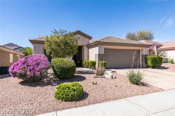 Property Slideshow image 2 of 28 | 2177 point mallard dr, Henderson, NV, 89012