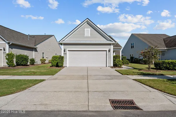 Property Slideshow image 2 of 75 | 439 deveraux dr, Wilmington, NC, 28412