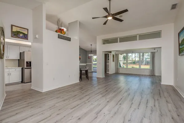 Property Slideshow image 3 of 62 | 9742 oakwood hills ct, New Port Richey, FL, 34655